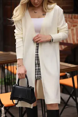 بافتنی نرم بافته شده بلند یقه هفت شیری زنانه برند winterclup کد 1651211826