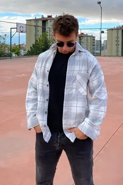 پیراهن جیب دار گشاد کلفت تک طوسی روشن چهارخونه برند PUMP BUTİK کد 1651371910