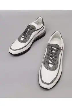 کفش اسپرت لژدار سیلیکون طراحی ویژه سفید طوسی مردانه چرم اصل برند CassidoShoes کد 1651841767