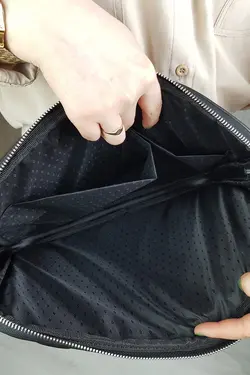 کلاسور طلقی حرفه ای طرح پنبه دوزی شده مک بوک کیف اسناد 13 اینچ برند Vardo کد 1651781711