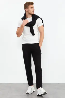 شلوار راحتی قالب جیب دار پاچه نوک کلاسیک استاندارد زیپدار مردانه مشکی برند Tommy Life کد 1652242987