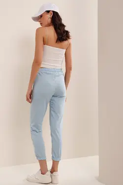 شلوار راحتی جیب دار ساده آبی زنانه برند HAKKE کد 1652225125