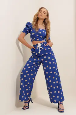 کتان کمر پالازا طرح‎دار خال خالی کمربند‎دار دو جیبه آبی شلوار زنانه برند Trend Alaçatı Stili کد 1652768900