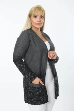 بافتنی برگ کوتاه طرح‎دار جیبدار سایز بزرگ مشکی برند Mia Butik کد 1652924385