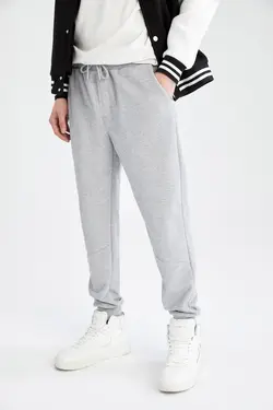 شلوار راحتی اسلیم فیت ساده برند Defacto کد 1652879293