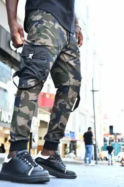 شلوار راحتی چاپ جیب دار طرحدار پاچه دمپا کش طرح ارتشی برند DAVID&amp;GERENZO کد 1652879277