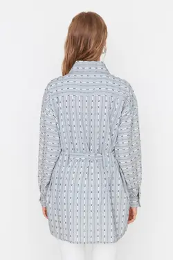 پیراهن بافته شده طرح‎دار راه‎راه طوسی کمربند پارچه ای برند TRENDYOL MODEST کد 1652867449