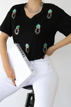 کار شده پولکی یقه هفت آناناس تیشرت مشکی زنانه برند FURKAN EXCLUSIVE کد 1652857009