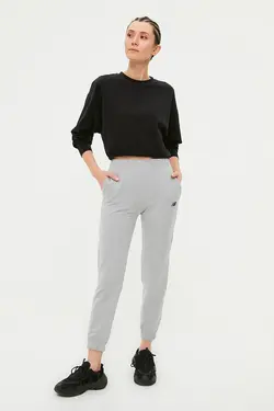 شلوار راحتی زنانه برند New Balance کد 1653069131