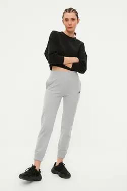 شلوار راحتی زنانه برند New Balance کد 1653069131