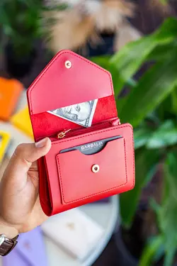 کیف پول جا کارتی کوچک سکه گشاد چشمه‎دار قرمز زنانه چرم وگان برند Garbalia کد 1657888305