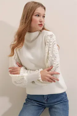 پلیور طرح توری نیمه یقه اسکی سفید زنانه برند AQE FASHION کد 1662359214