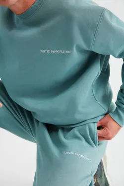 ست لباس راحتی ساده طرح‎دار گلدوزی شده سبز مردانه برند GRIMELANGE کد 1662932657