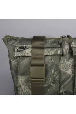 کیف دوشی زیتونی برند Nike کد 1663098672
