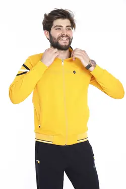 ست لباس راحتی 4فصل یقه ایستاده 40 3نخ زرد طلایی مردانه برند Escetic کد 1663756570