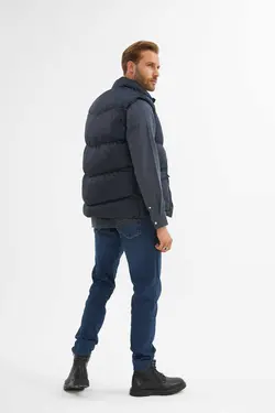 جلیقه پفدار طرح‎دار جیبدار سرمه ای مردانه برند Danger کد 1665242225