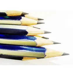 مداد طراحی فابر کاستل مدل گلدفابر با درجه سختی نوک ۳B