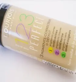 کرم پودر بورژ‌وآ 123