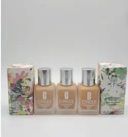 کرم پودر کلینیک مدل Super Cover