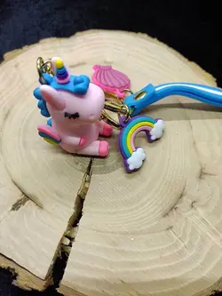 جاکلیدی و آویز کیف طرح یونیکورن صورتی