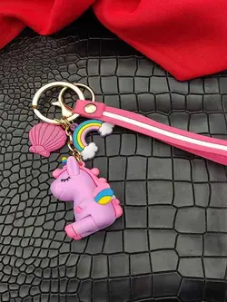 جاکلیدی و آویز کیف طرح یونیکورن بنفش