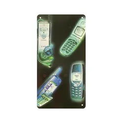 پلاک فلزی گوشی قدیمی - هیچ استور - خرید اینترنتی اکسسوری فانتزی