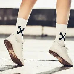 جوراب آف وایت سفید - هیچ استور - خرید اینترنتی اکسسوری فانتزی