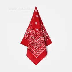 باندانا قرمز طرح اشک - هیچ استور - خرید اینترنتی اکسسوری فانتزی