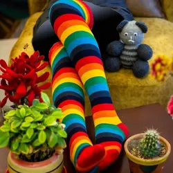 جوراب بالا زانو رنگین کمانی - هیچ استور - خرید اینترنتی اکسسوری فانتزی