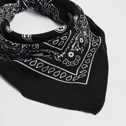 باندانا مشکی طرح اشک - هیچ استور - خرید اینترنتی اکسسوری فانتزی