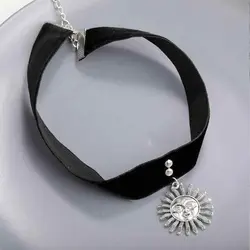 چوکر ماتیلدا لئون - هیچ استور - خرید اینترنتی اکسسوری فانتزی
