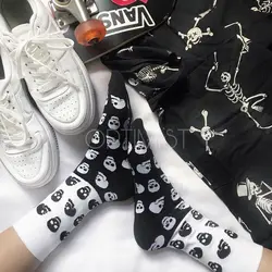 جوراب فانتزی جمجمه - هیچ استور - خرید اینترنتی اکسسوری فانتزی