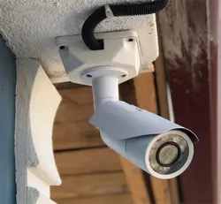 پایه دوربین کمباکس 15*15 (رنگ سفید)