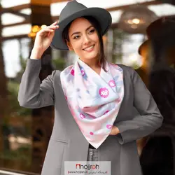 مینی اسکارف ( باندانا )  ساتن طرح گل صورتی روشن کد MS06