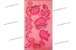 حوله دست و صورت بزرگ هنر طرح میخک