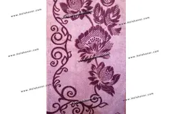 حوله دست و صورت بزرگ هنر طرح میخک