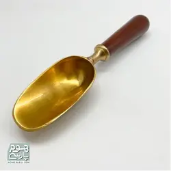 قاشق آجیل برنجی دسته چوبی کد 5006