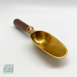 قاشق آجیل برنجی دسته چوبی کد 5006