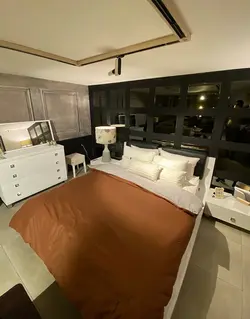 تخت مدرن تولیکا با چوب بلوط مدل چیلان