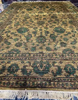 فرش دستباف زیتونی نقش سلطان کد 125