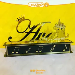 استند اسم طلایی و نقره ای با باکس مشخصات کد 0102