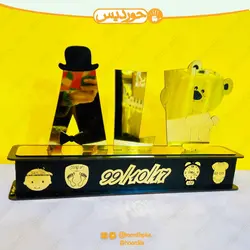 استند اسم طلایی و نقره ای با باکس مشخصات کد 0102