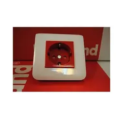 پریز برق لگراند سفید