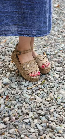 صندل کنفی لژدار زنانه کد 14765