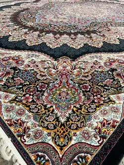 فرش 700 شانه نقشه ارکیده زمینه سرمه ای ☀️ ایران کارپت