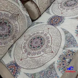 پشتی و زیرانداز شاهنشین