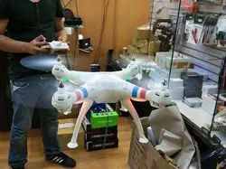 کوادکوپتر دوربین دار SYMA x8w با دوربین ارسال تصویر زنده