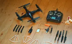 کوادکوپتر دوربین دار سایما SYMA x5sw با دوربین ارسال تصویر زنده