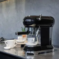 اسپرسو ساز اسمگ ECF01 مشکی - SMEG