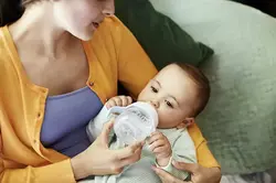 شیشه شیر دسته دار فیلیپس اونت نچرال 150 میلی